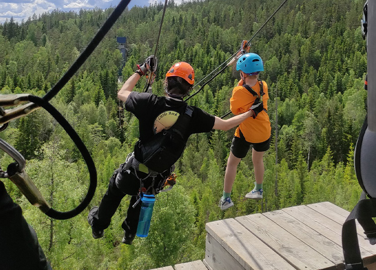 Zipline Lila Gemischte Schnelle Zip Junggesellenabschied Junggesellinnenabschied