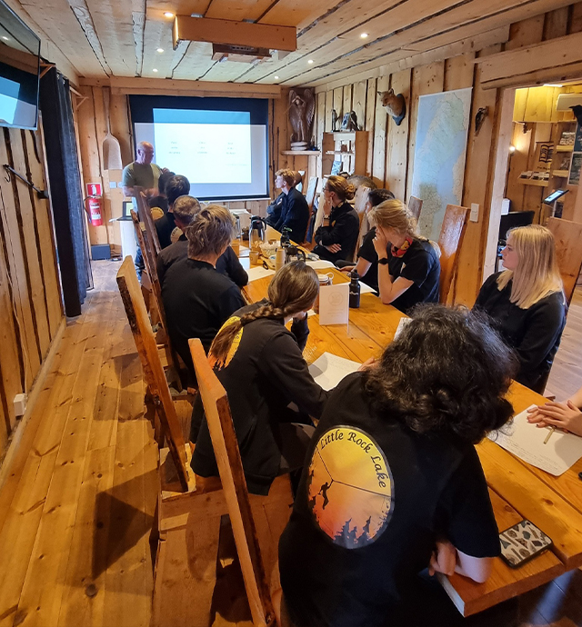 Naturguide med grupp